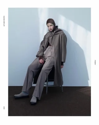 ✨希少✨未使用級✨☘️PORTER☘️✨ハンドバッグ✨コラボ商品✨ニュースキン✨黒✨ 4/19・4/28発売｜HYKE × PORTER 2023SS collection｜抽選/販売