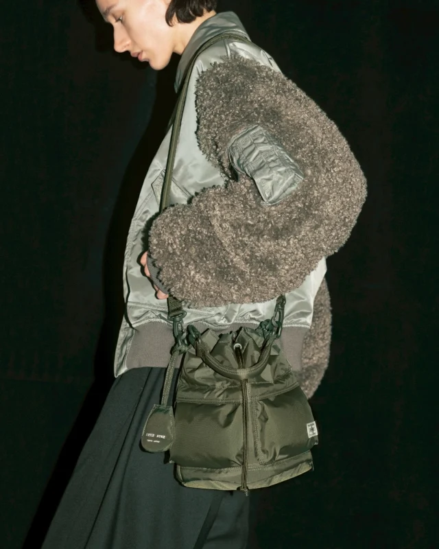 HENRIK VIBSKOV – New Arrival – - st company kiryu