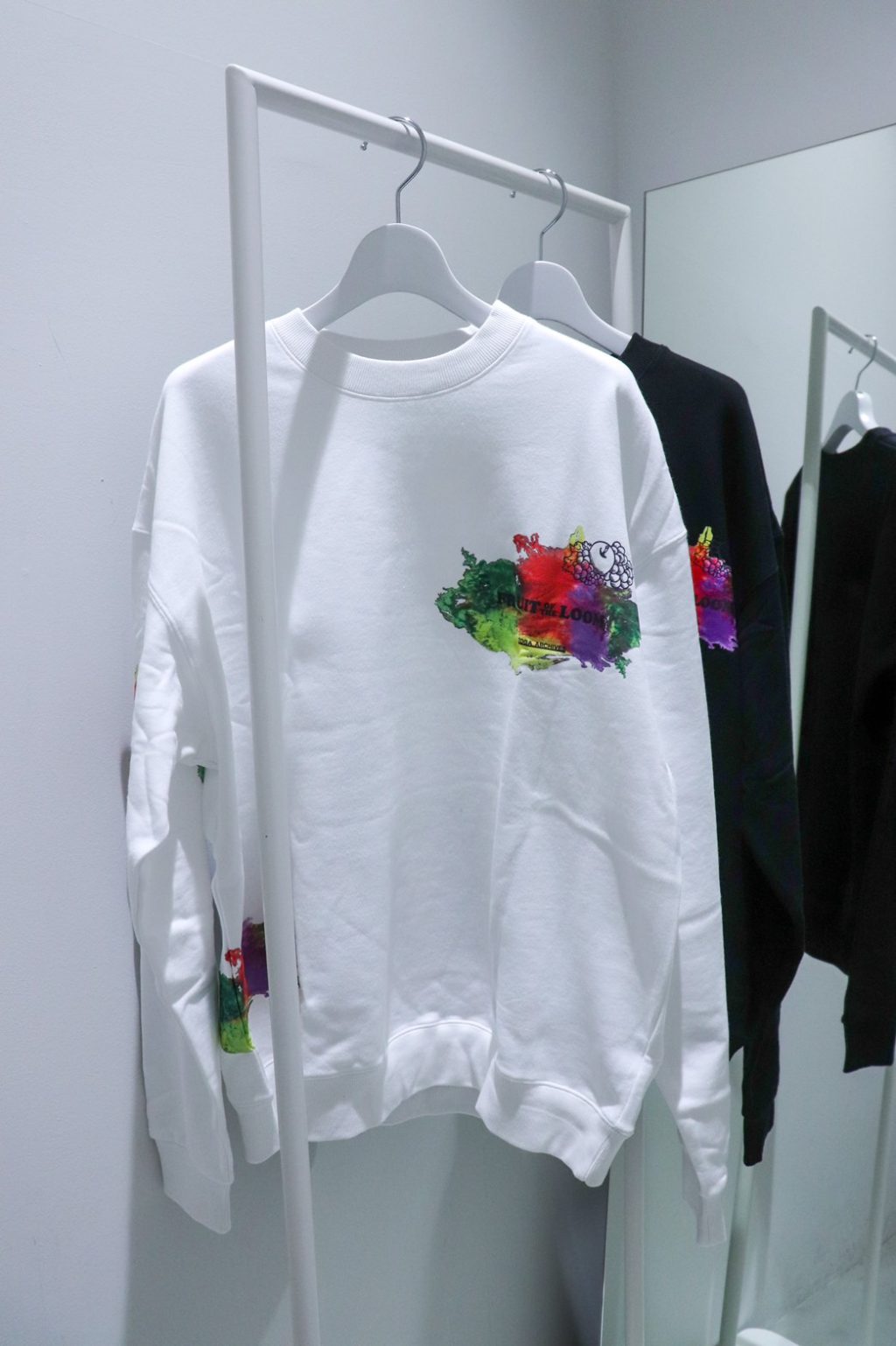 PRINT SWEAT TOGA × FRUIT OF THE LOOM