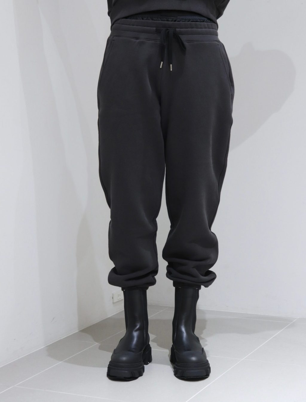 3.1 phillip lim ハイウエストテーパードパンツ　シンプル　モード