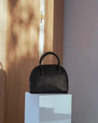 AKIKOAOKI＞”デュアルフェイスニット”が入荷 | st company